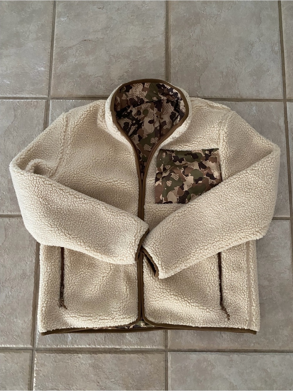 Women’s Reversible Sherpa Jacket